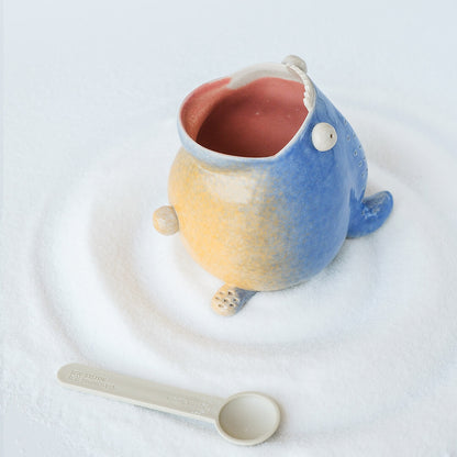 Durable ceramic salt container for daily kitchen use